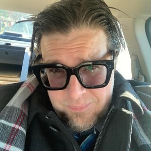 Meet your Posher, Scott